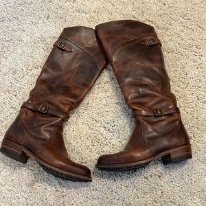 FRYE tall leather riding boots size 6